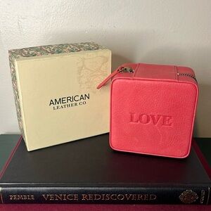 American Leather Co Pink Leather LOVE Travel Size Zip Square Jewelry Orgranizer